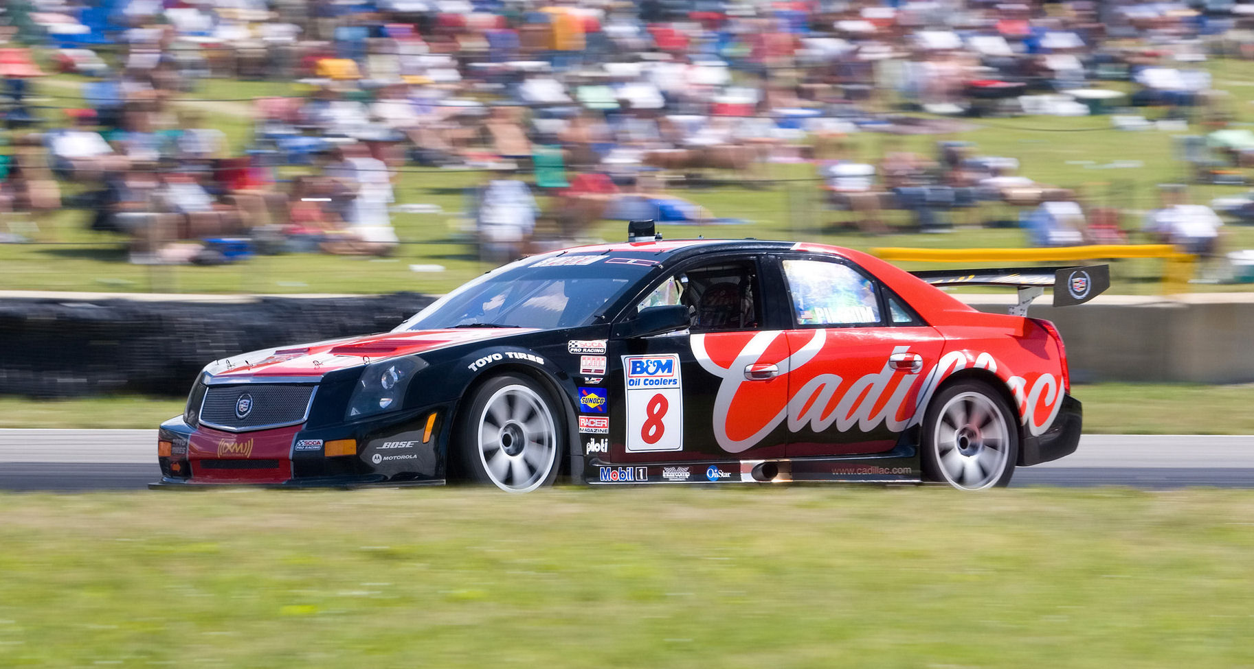 CADILLAC_CTS-V_RACING_2007_01
