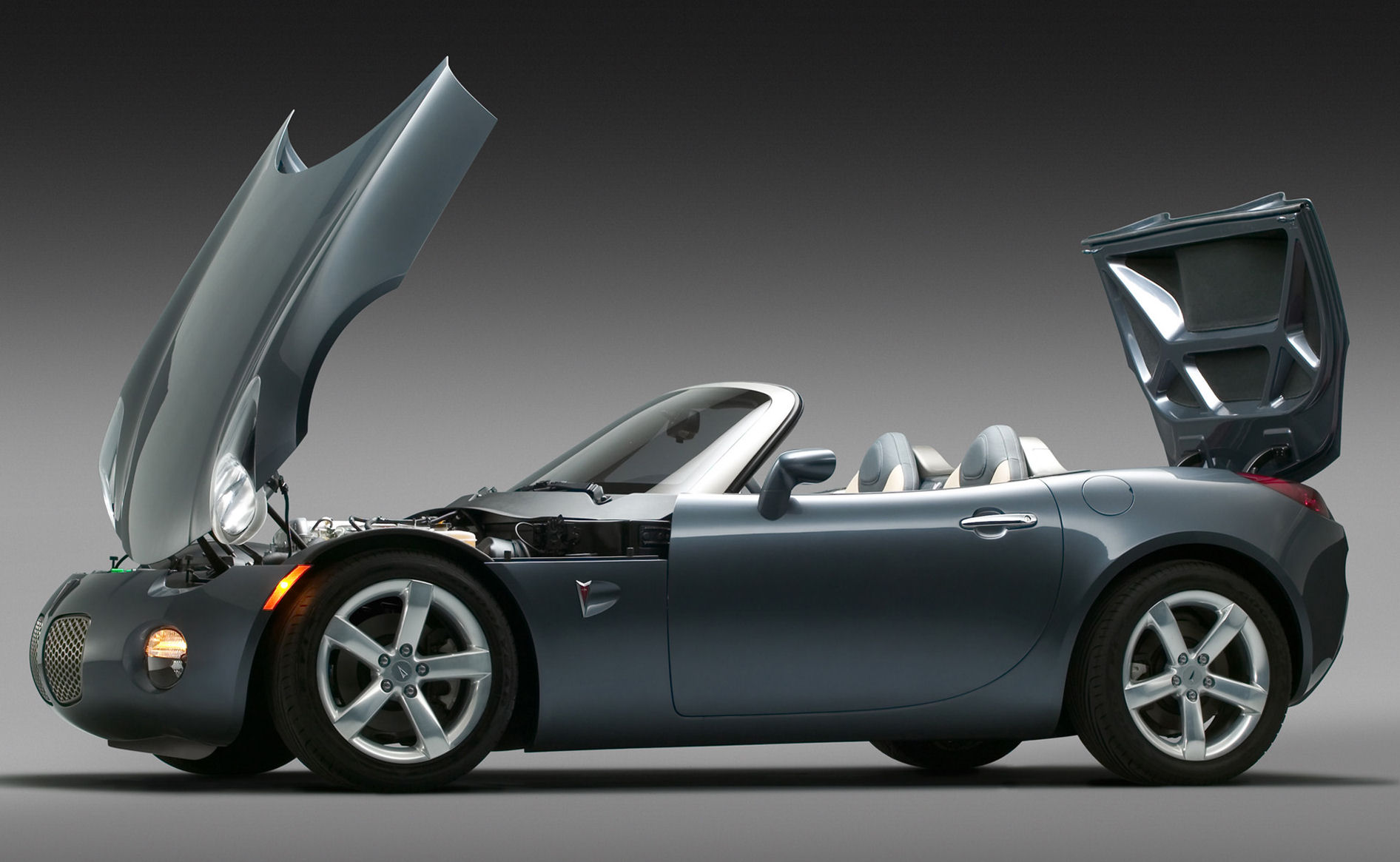 PONTIAC_SOLSTICE_ROADSTER_2006_OUT_08